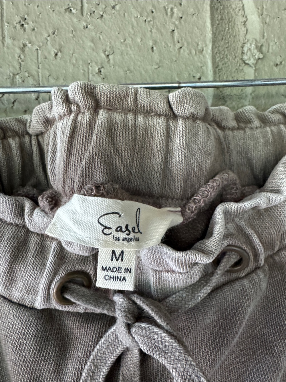 Easel Los Angeles  Relaxed Taupe Knit Drawstring baggy wide leg pant